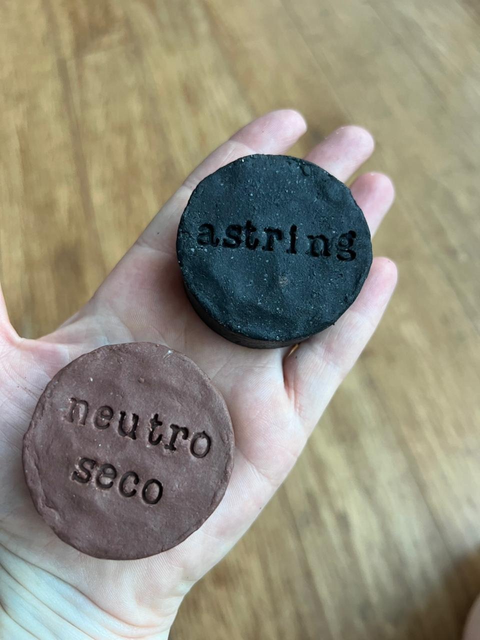 Jabón Facial Sólido -Astringente- x 50 grs PANDORA BOTICA - Imagen 2