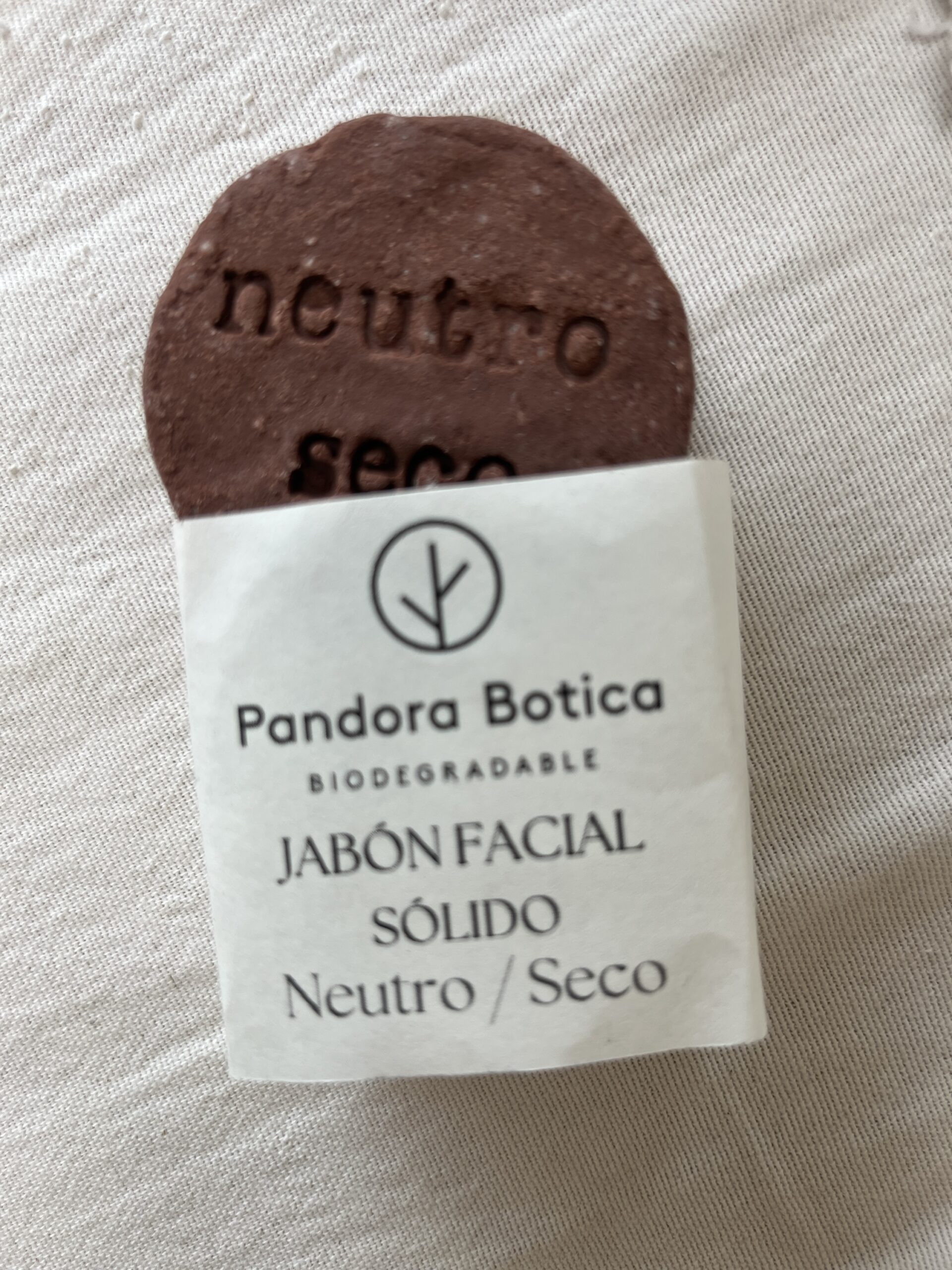 Jabón Facial Sólido -Neutro/Seco- x 50 grs PANDORA BOTICA