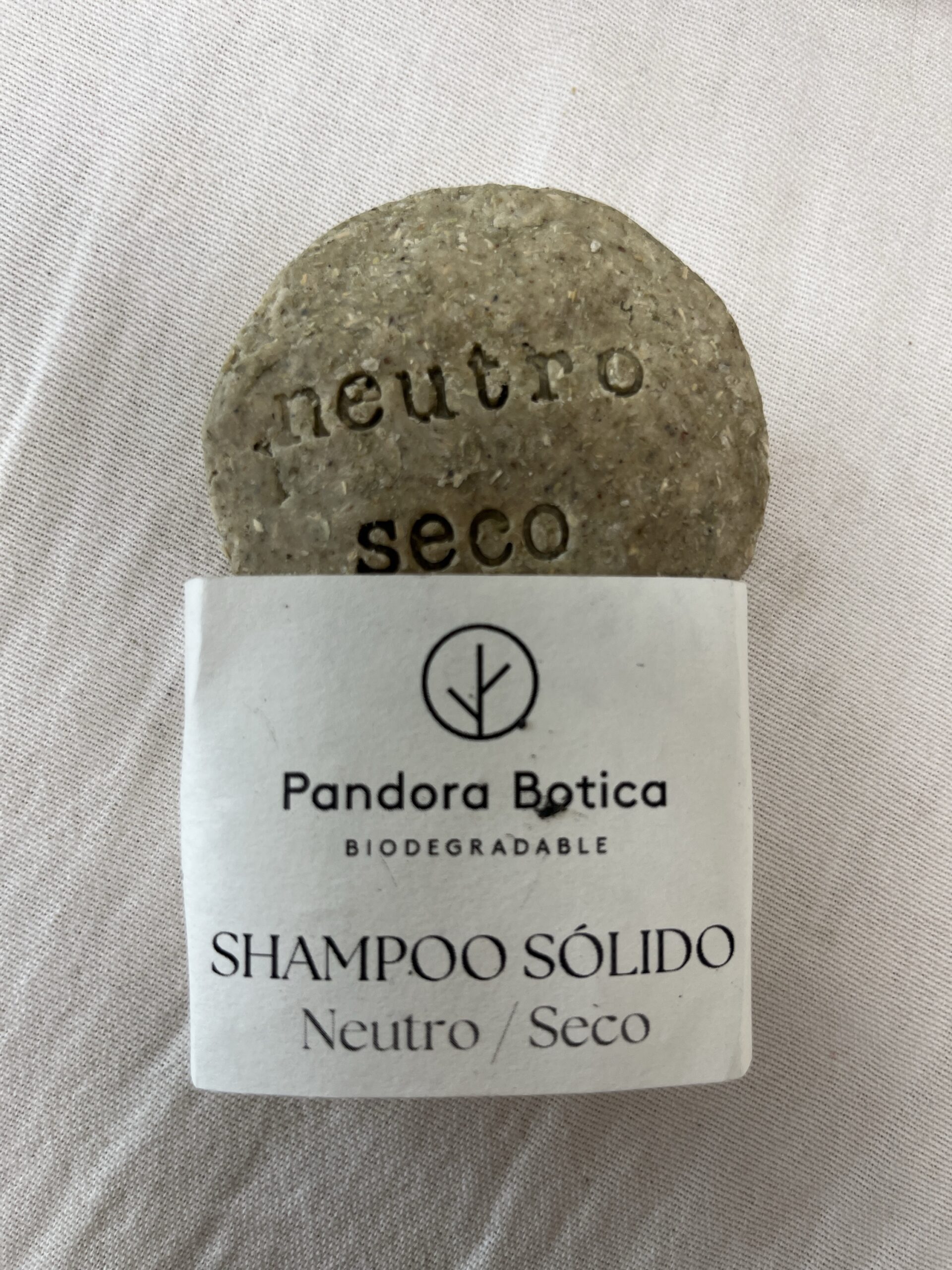 Shampoo Sólido Neutro/Seco x 80 grs PANDORA BOTICA